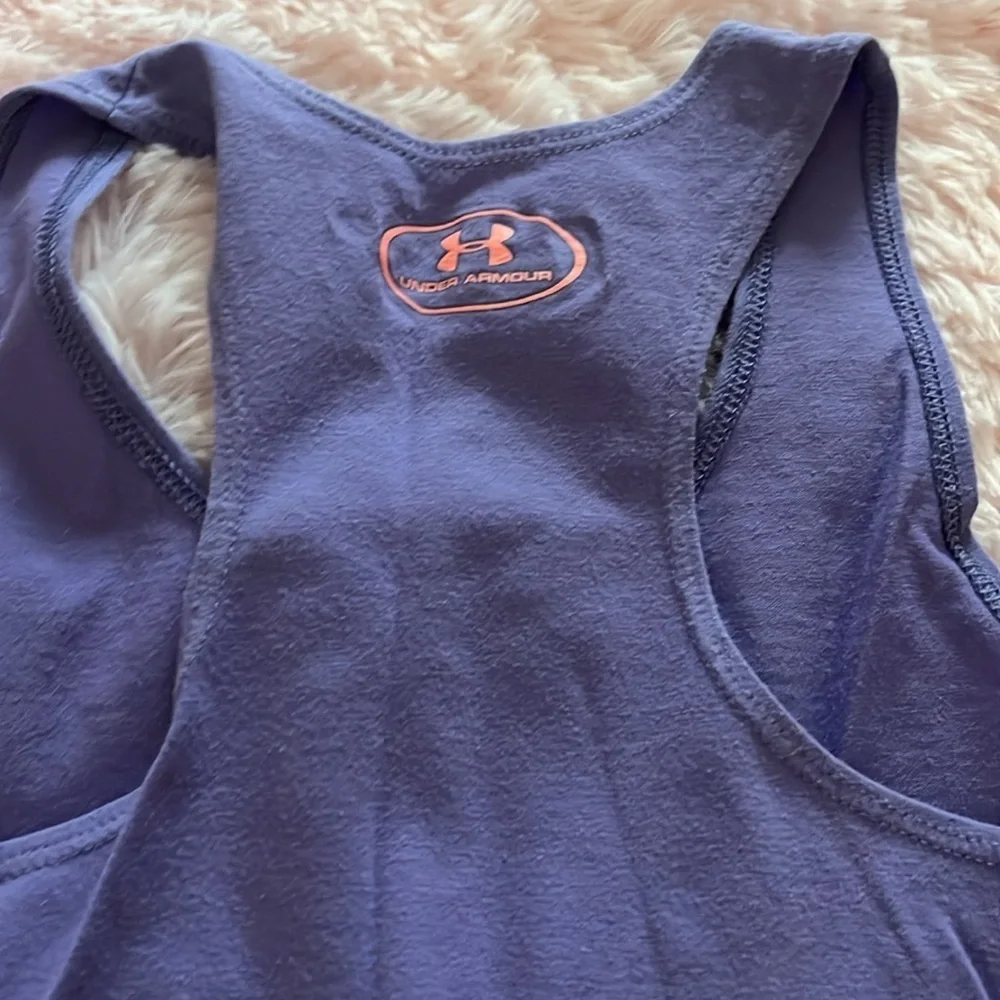 Under armour tank